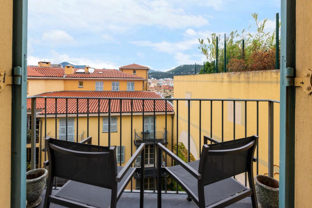 La Providence Apartment Nisa Exterior foto